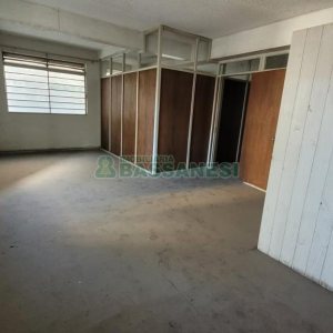 Sala com 112m², no bairro Centro em Caxias do Sul para Alugar