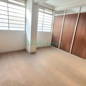 Sala com 112m², no bairro Centro em Caxias do Sul para Alugar