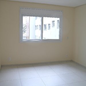 Apartamento com 73m², 2 dormitórios, 1 vaga, no bairro São Pelegrino em Caxias do Sul para Alugar