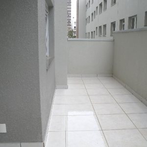 Apartamento com 73m², 2 dormitórios, 1 vaga, no bairro São Pelegrino em Caxias do Sul para Alugar