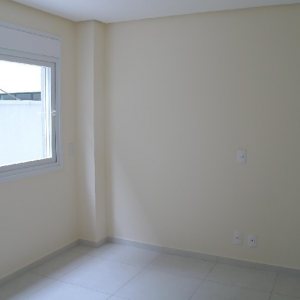 Apartamento com 73m², 2 dormitórios, 1 vaga, no bairro São Pelegrino em Caxias do Sul para Alugar