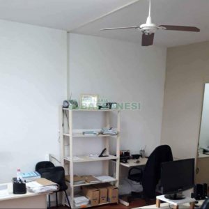 Sala com 45m², no bairro Rio Branco em Caxias do Sul para Comprar