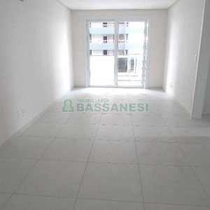 Apartamento com 76m², 2 dormitórios, 1 vaga, no bairro São Pelegrino em Caxias do Sul para Alugar