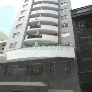 Apartamento com 76m², 2 dormitórios, 1 vaga, no bairro São Pelegrino em Caxias do Sul para Alugar