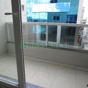 Apartamento com 76m², 2 dormitórios, 1 vaga, no bairro São Pelegrino em Caxias do Sul para Alugar