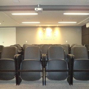 Sala com 40m², 1 vaga, no bairro Villagio Iguatemi em Caxias do Sul para Alugar