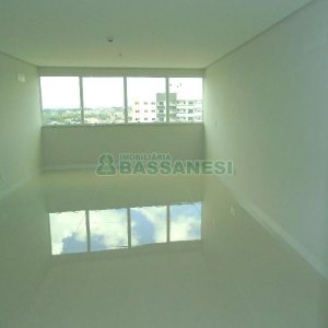 Sala com 40m², 1 vaga, no bairro Villagio Iguatemi em Caxias do Sul para Alugar
