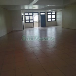 Loja com 169m², no bairro Rio Branco em Caxias do Sul para Alugar