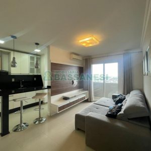 Apto Mobiliado com 90m², 3 dormitórios, 2 vagas, no bairro Madureira em Caxias do Sul para Alugar