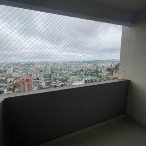 Apto Mobiliado com 90m², 3 dormitórios, 2 vagas, no bairro Madureira em Caxias do Sul para Alugar