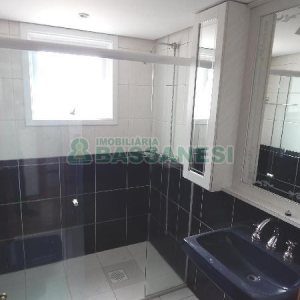 Apartamento com 130m², 3 dormitórios, 3 vagas, no bairro São Pelegrino em Caxias do Sul para Comprar