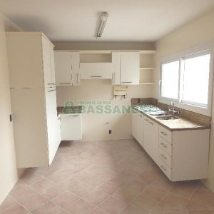 Apartamento com 130m², 3 dormitórios, 3 vagas, no bairro São Pelegrino em Caxias do Sul para Comprar