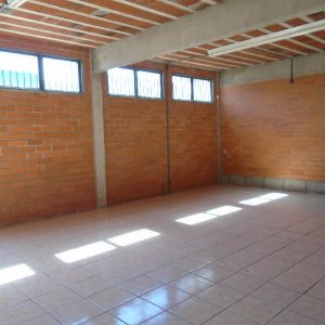 Pavilhão com 306m², no bairro Sanvitto em Caxias do Sul para Alugar