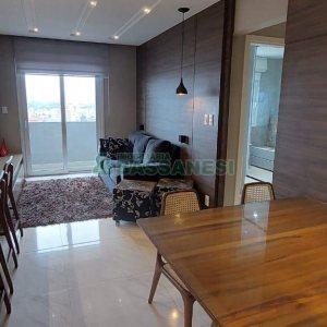 Apto Mobiliado com 80m², 2 dormitórios, 2 vagas, no bairro Madureira em Caxias do Sul para Alugar