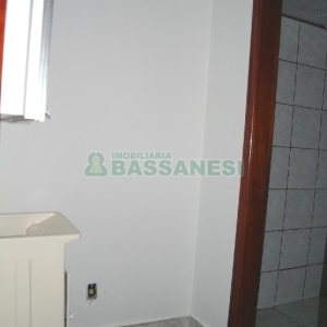 Loja com 320m², no bairro São Pelegrino em Caxias do Sul para Comprar