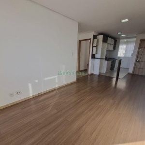 Apartamento com 57m², 2 dormitórios, 1 vaga, no bairro Nossa Senhora da Saúde em Caxias do Sul para Alugar