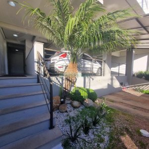 Apartamento com 57m², 2 dormitórios, 1 vaga, no bairro Nossa Senhora da Saúde em Caxias do Sul para Alugar