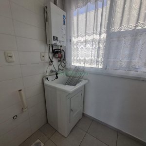 Apartamento com 57m², 2 dormitórios, 1 vaga, no bairro Nossa Senhora da Saúde em Caxias do Sul para Alugar