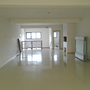 Loja com 240m², no bairro Centro em Caxias do Sul para Alugar ou Comprar