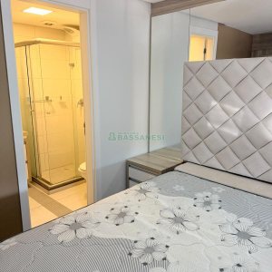 Apto Mobiliado com 40m², 1 dormitório, 1 vaga, no bairro Villagio Iguatemi em Caxias do Sul para Alugar