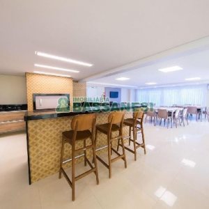 Apto Mobiliado com 40m², 1 dormitório, 1 vaga, no bairro Villagio Iguatemi em Caxias do Sul para Alugar