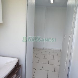 Apartamento com 54m², 2 dormitórios, 1 vaga, no bairro Morada dos Alpes em Caxias do Sul para Comprar