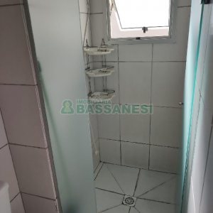 Apartamento com 54m², 2 dormitórios, 1 vaga, no bairro Morada dos Alpes em Caxias do Sul para Comprar