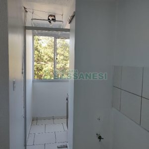Apartamento com 54m², 2 dormitórios, 1 vaga, no bairro Morada dos Alpes em Caxias do Sul para Comprar