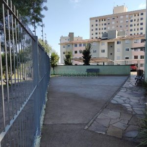 Apartamento com 54m², 2 dormitórios, 1 vaga, no bairro Morada dos Alpes em Caxias do Sul para Comprar