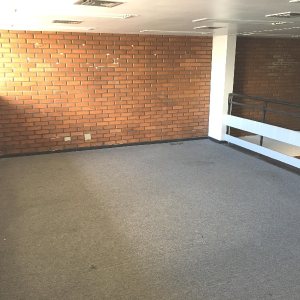 Loja com 565m², no bairro Centro em Caxias do Sul para Alugar