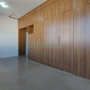 Sala com 50m², no bairro Centro em Caxias do Sul para Alugar