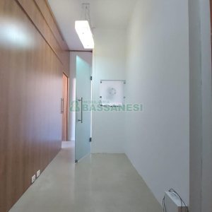 Sala com 50m², no bairro Centro em Caxias do Sul para Alugar