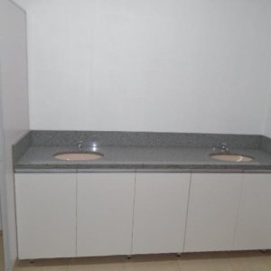 Pavilhão com 570m², no bairro Cidade Nova em Caxias do Sul para Alugar