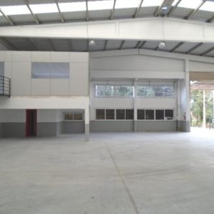 Pavilhão com 570m², no bairro Cidade Nova em Caxias do Sul para Alugar