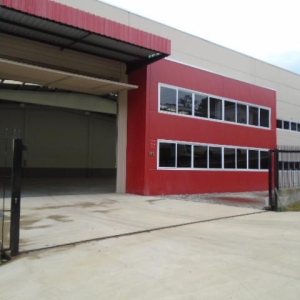 Pavilhão com 570m², no bairro Cidade Nova em Caxias do Sul para Alugar