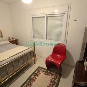 Casa com 338m², 3 dormitórios, 3 vagas, no bairro Lourdes em Caxias do Sul para Comprar
