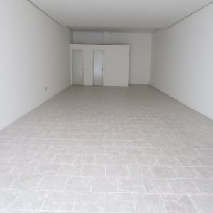 Loja com 88m², no bairro São Pelegrino em Caxias do Sul para Alugar