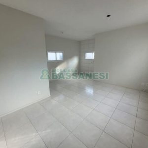 Apartamento com 57m², 2 dormitórios, 1 vaga, no bairro Kayser em Caxias do Sul para Comprar