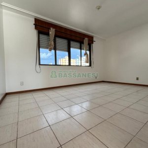 Apartamento com 56m², 1 dormitório, no bairro Centro em Caxias do Sul para Alugar