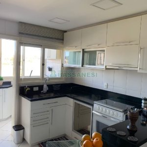 Apartamento com 95m², 2 dormitórios, 2 vagas, no bairro Santa Catarina em Caxias do Sul para Comprar