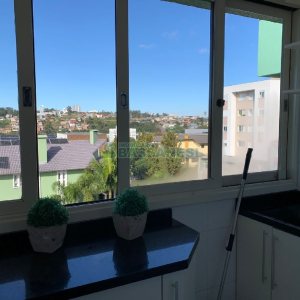 Apartamento com 95m², 2 dormitórios, 2 vagas, no bairro Santa Catarina em Caxias do Sul para Comprar