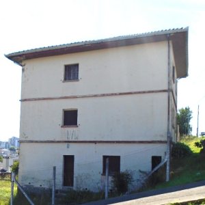 Apartamento com 70m², 3 dormitórios, no bairro Kayser em Caxias do Sul para Alugar