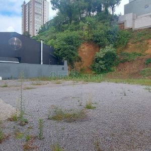 Terreno com 1100m², no bairro Lourdes em Caxias do Sul para Alugar