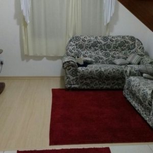 Sobrado com 85m², 2 dormitórios, 1 vaga, no bairro Paiquere em Caxias do Sul para Comprar