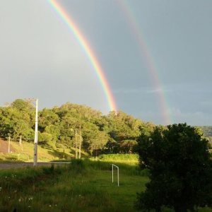 Sobrado com 85m², 2 dormitórios, 1 vaga, no bairro Paiquere em Caxias do Sul para Comprar
