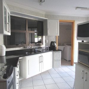 Apto Mobiliado com 122m², 3 dormitórios, 2 vagas, no bairro São Pelegrino em Caxias do Sul para Alugar