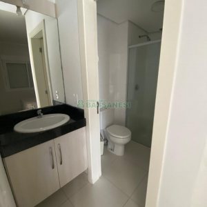 Apto Mobiliado com 41m², 1 dormitório, 1 vaga, no bairro Centro em Caxias do Sul para Alugar