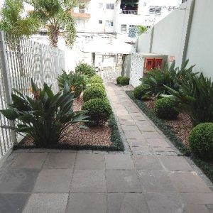 Apto Mobiliado com 36m², 1 dormitório, no bairro Lourdes em Caxias do Sul para Alugar
