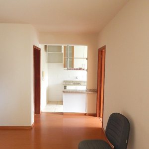 Apto Mobiliado com 36m², 1 dormitório, no bairro Lourdes em Caxias do Sul para Alugar