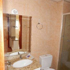 Apto Mobiliado com 36m², 1 dormitório, no bairro Lourdes em Caxias do Sul para Alugar
